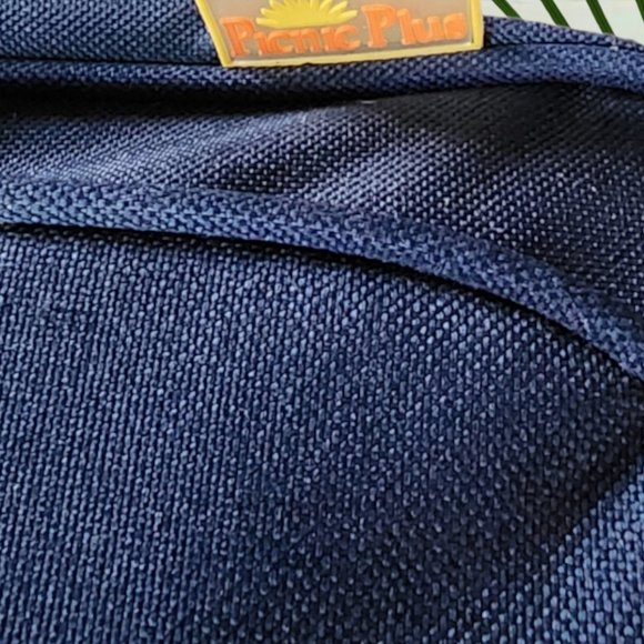 NWOT PICNIC PLUS 2 Person picnic backpack NWOT - Picture 9 of 9
